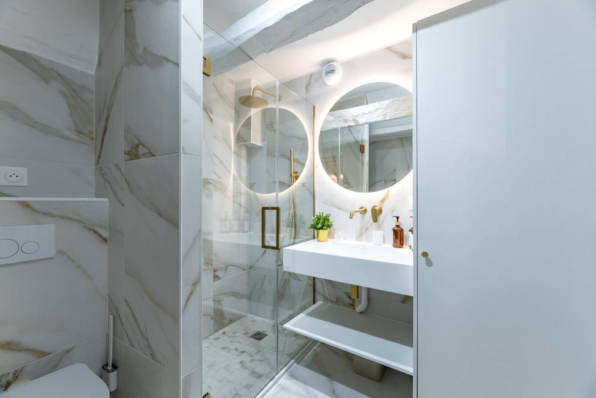 Suite Cathedrale Haut De Gamme + Parking - N°8 Rouen Exterior photo